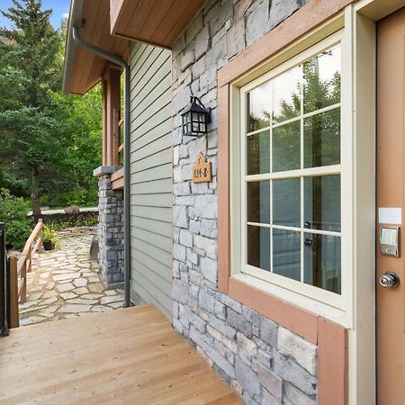 Les Falaises Tremblant - Ski Inout Condo W2Bdrs Монт-Тремблант Екстериор снимка