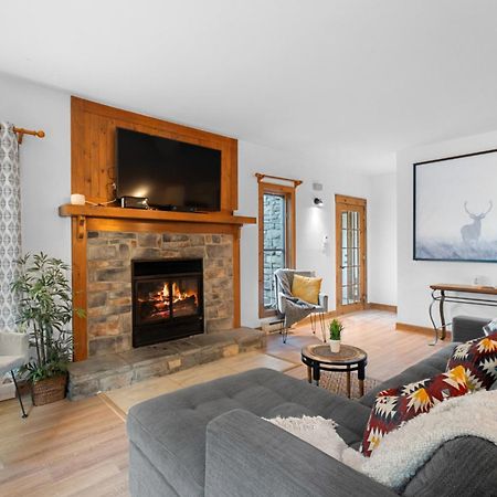 Les Falaises Tremblant - Ski Inout Condo W2Bdrs Монт-Тремблант Екстериор снимка