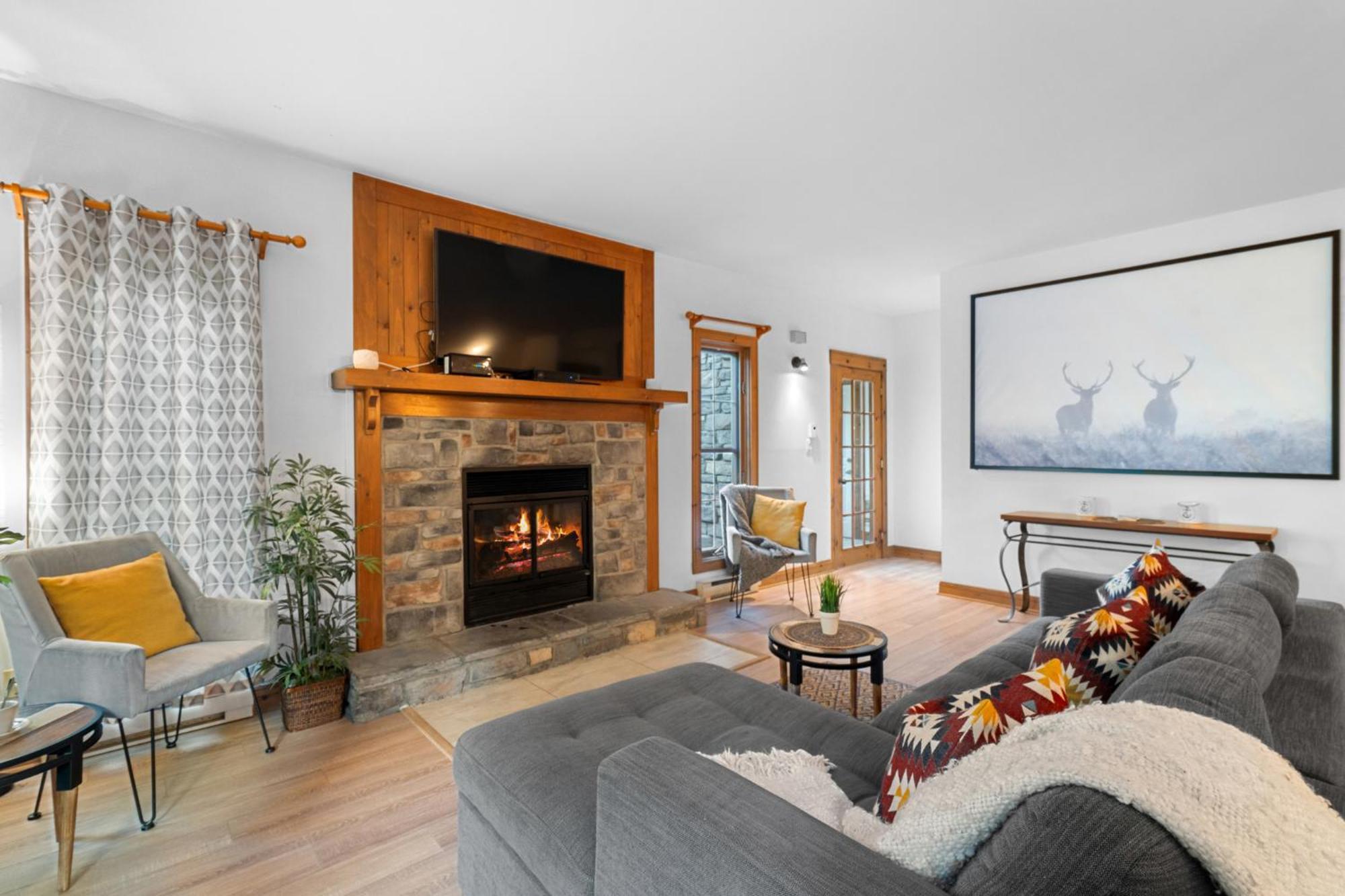 Les Falaises Tremblant - Ski Inout Condo W2Bdrs Монт-Тремблант Екстериор снимка